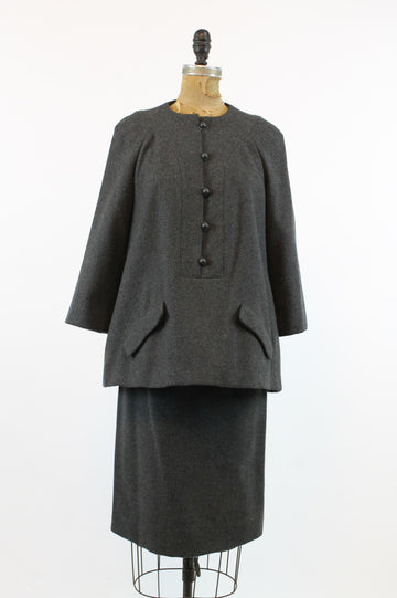 1960s Geoffrey Beene suit xs | trapeze tunic top and pencil skirt
