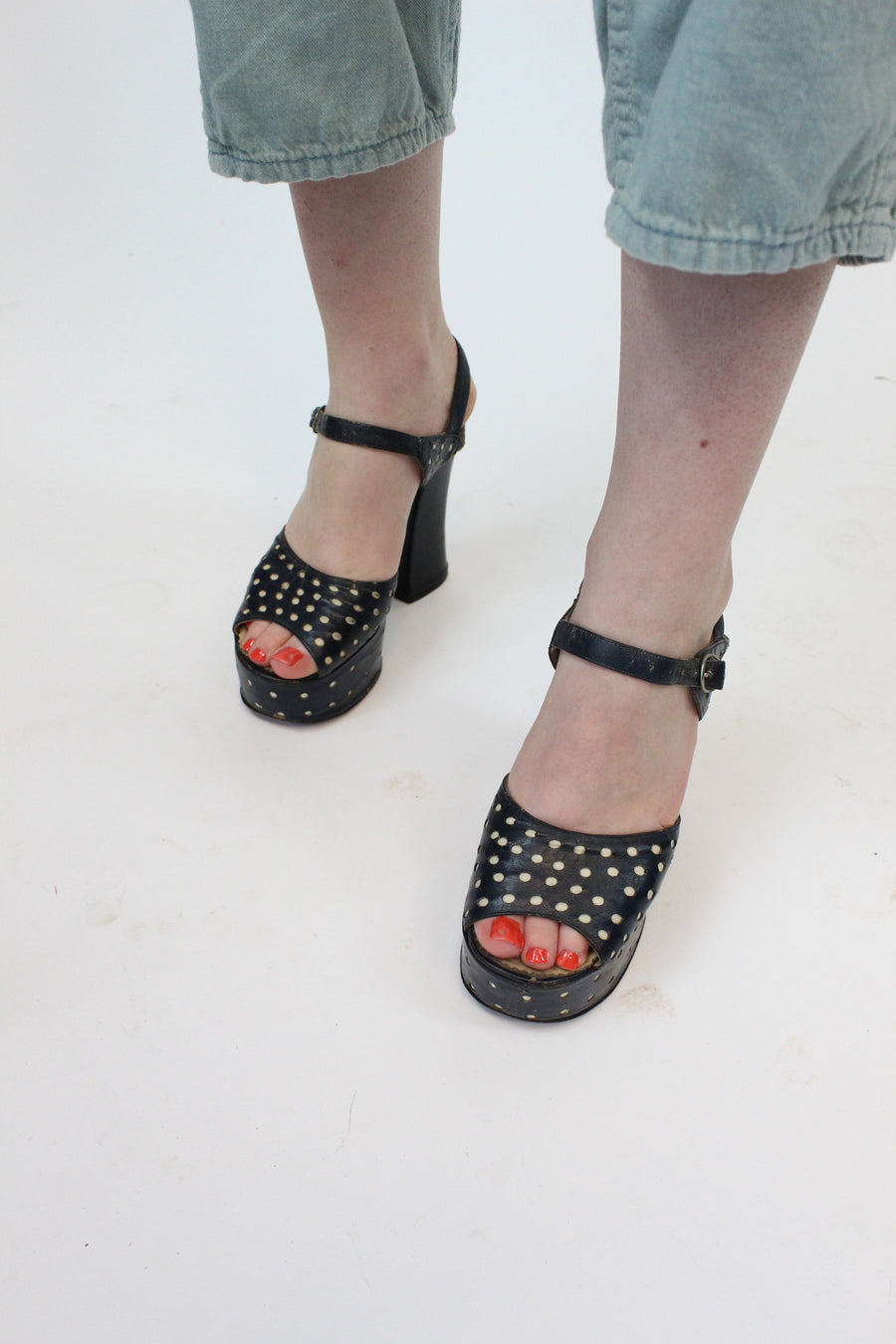 1970s does 1940s platform polka dot shoes size 5 us | new fall