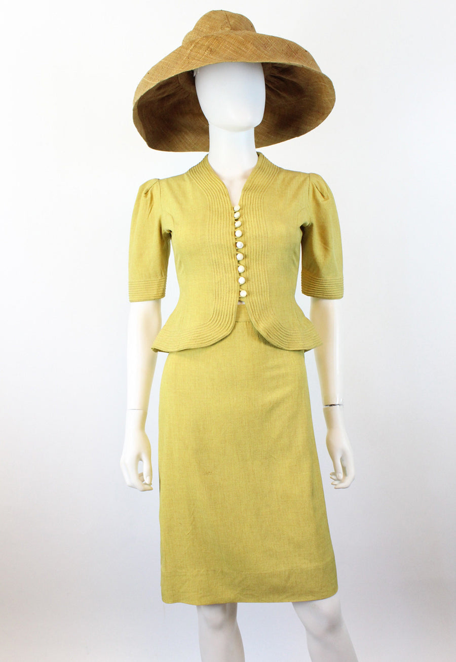 1940s CHARTREUSE linen set suit xxs | new spring