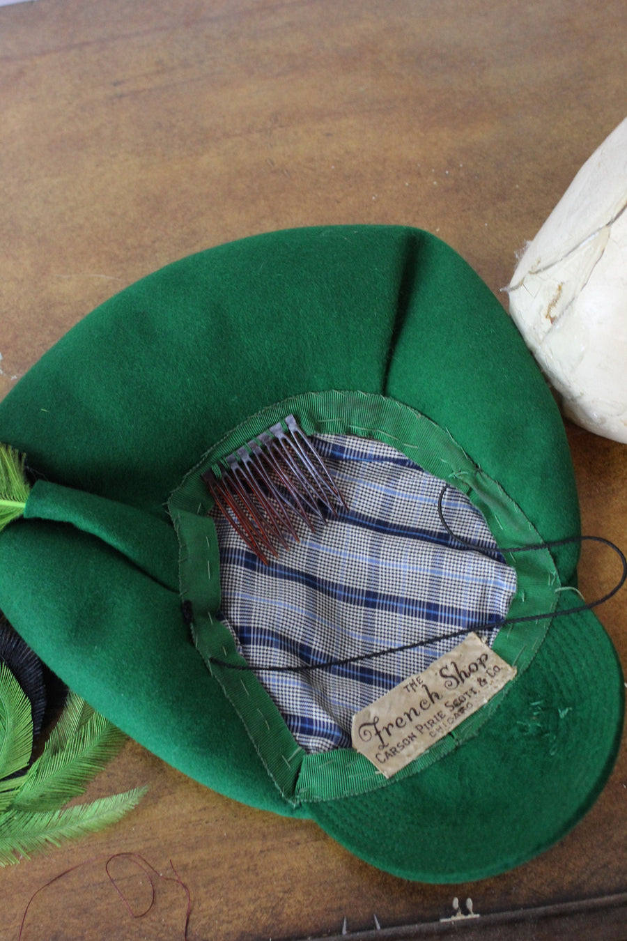 1940s CARSON PIRIE SCOTT green tilt hat bumper  | new fall