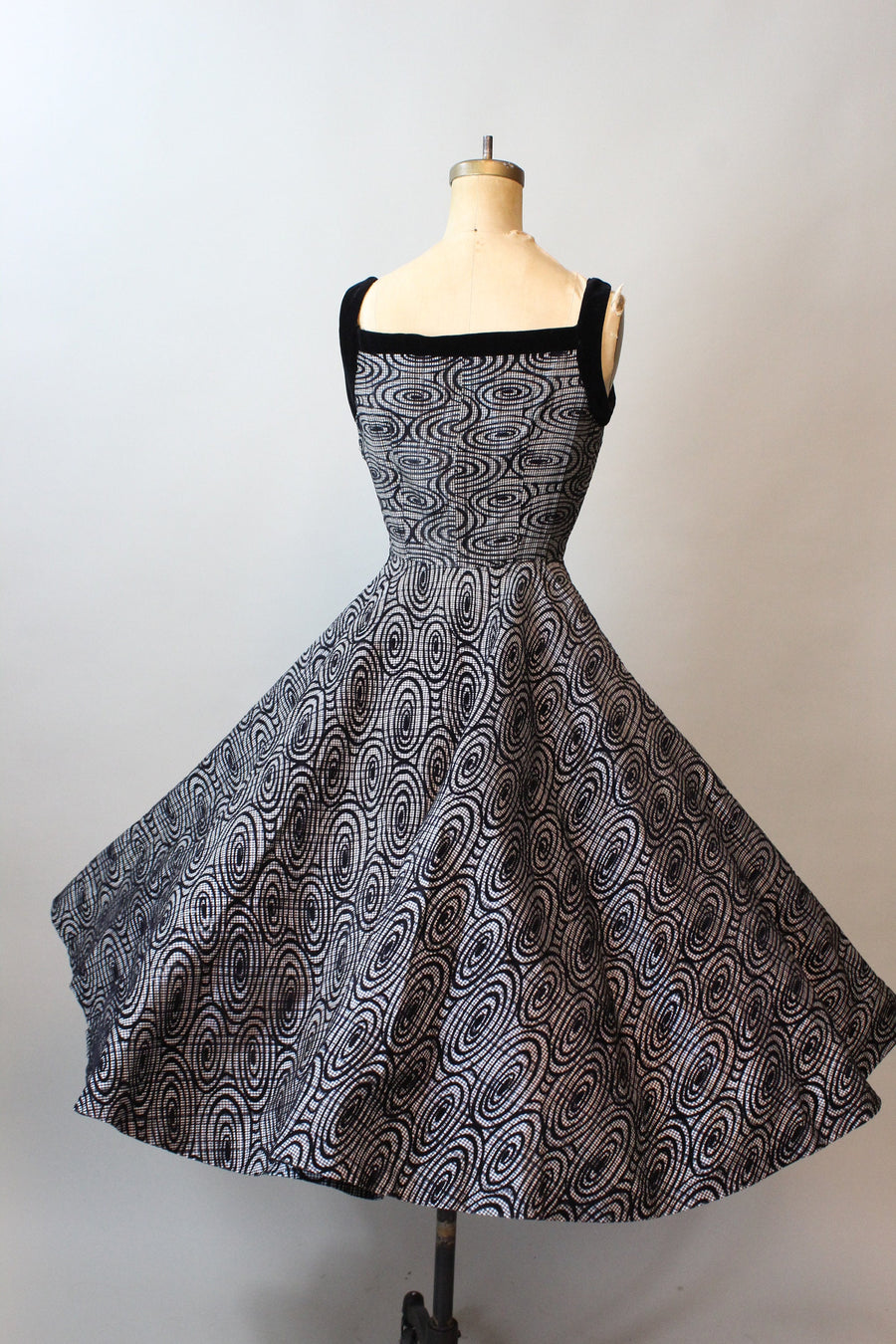 junior winter dress R&B collection womens juniors dress size medium long sleeve winter