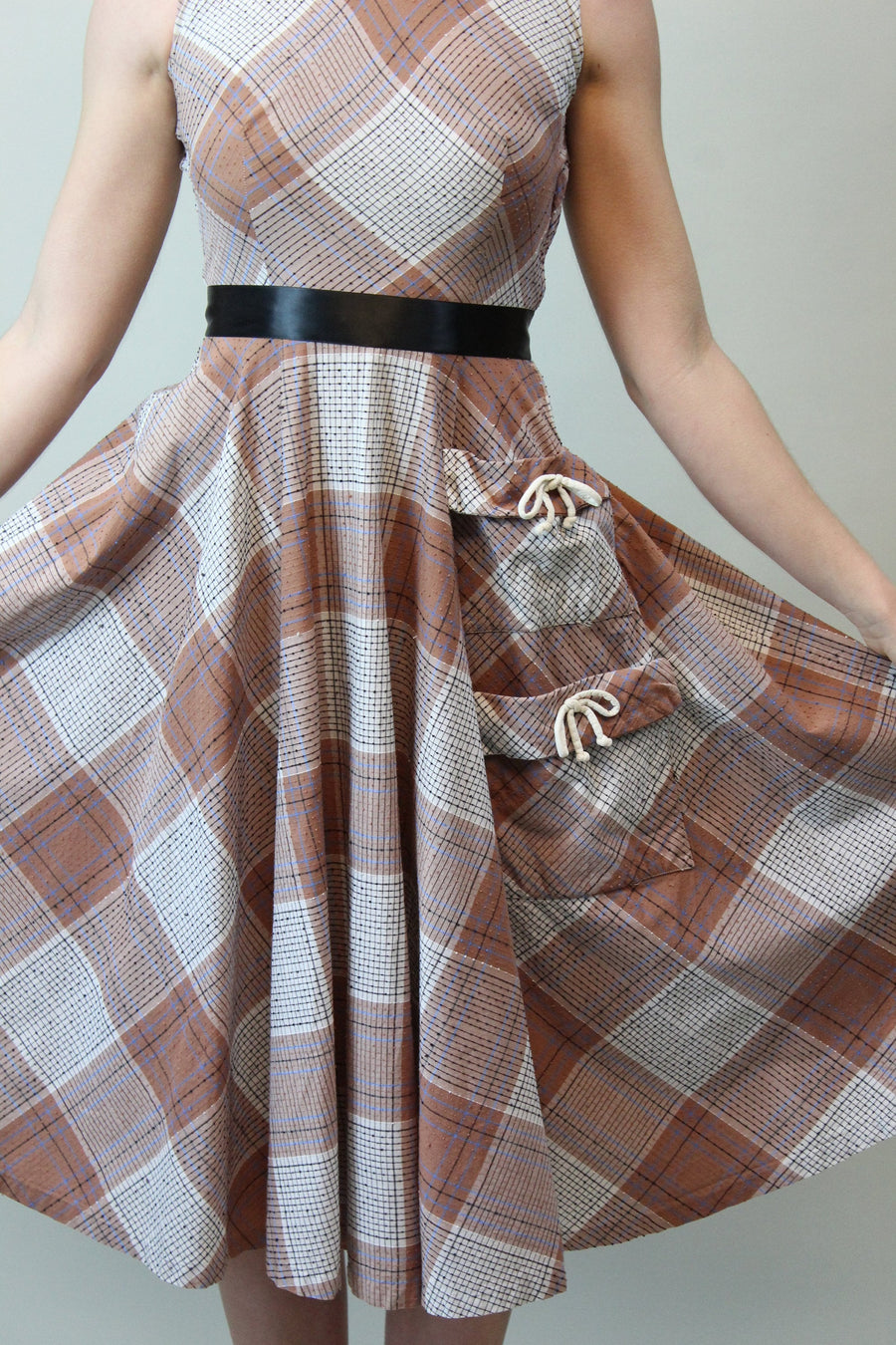 1950s JONATHAN LOGAN swiss dot cotton full skirt dress xs | new spring summer