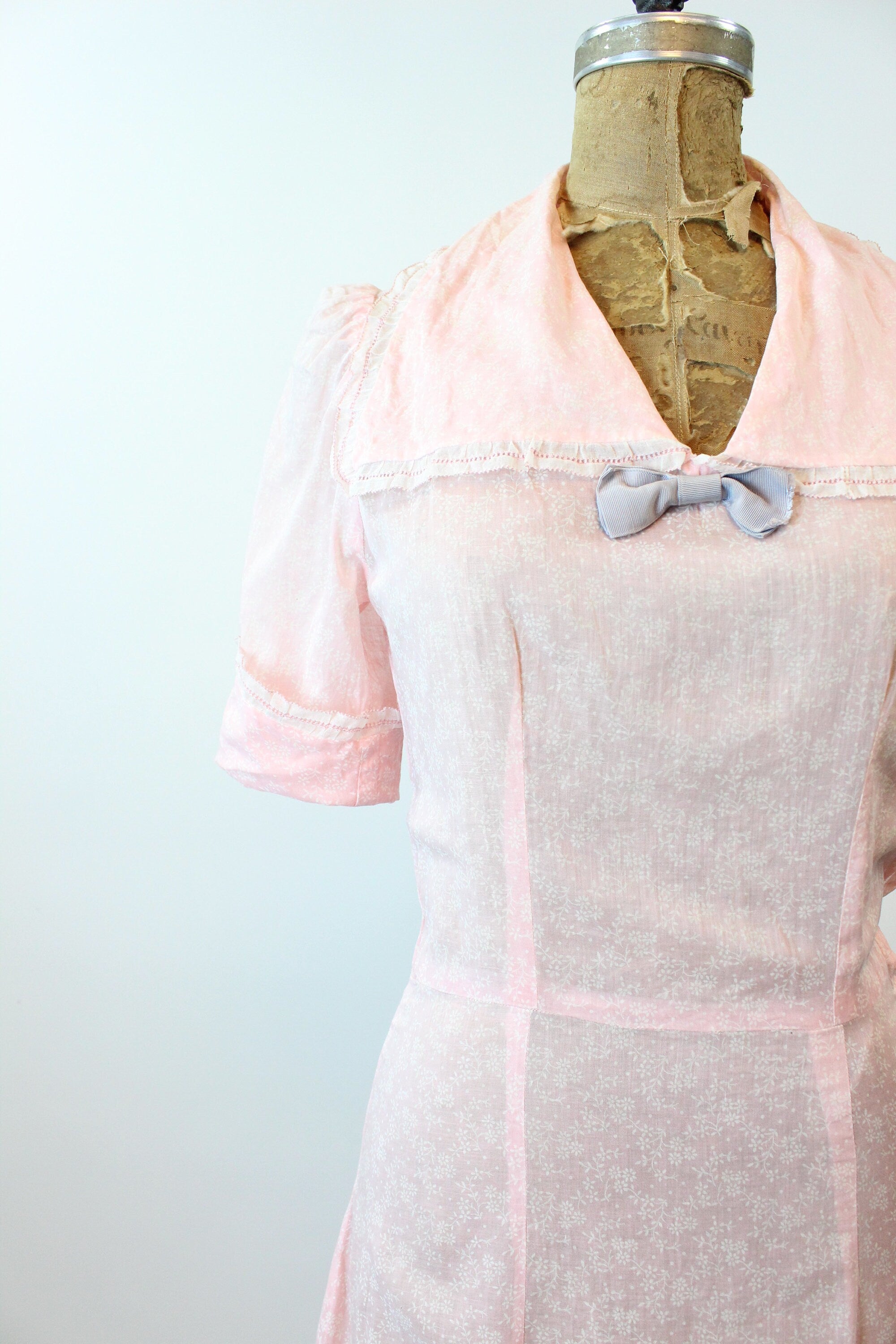 1930s PINK floral dress COTTON gown small