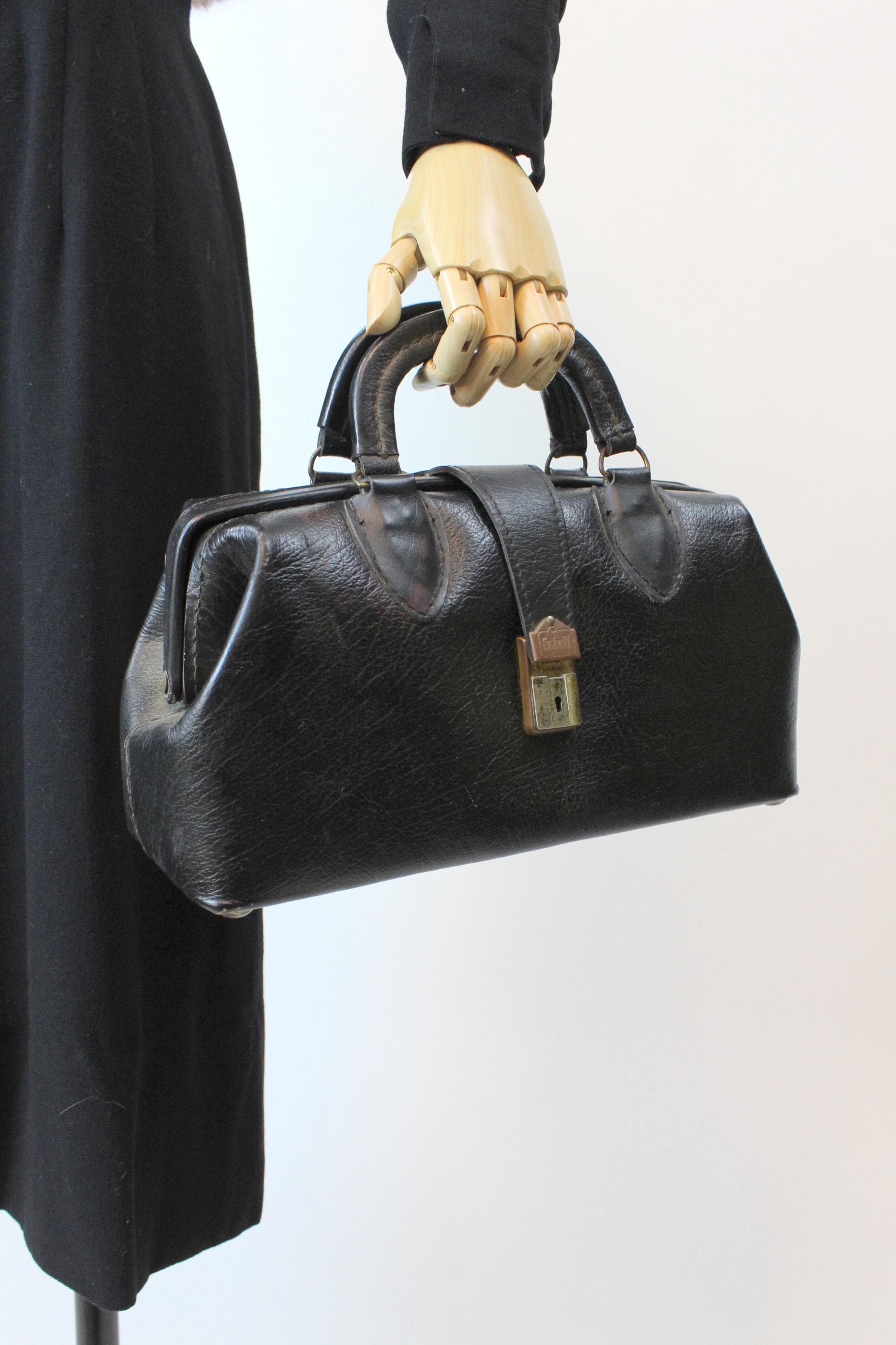 40Sー50S ビンテージバッジ　スカル 1940s SCHELL DOCTORS handbag purse | new fall winter – Napa Valley
