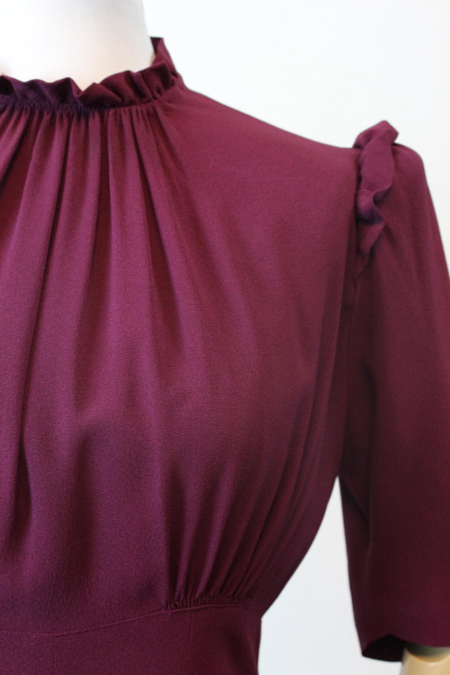 1930s BRUCEWOOD berry RUFFLE dress small medium | new fall winter