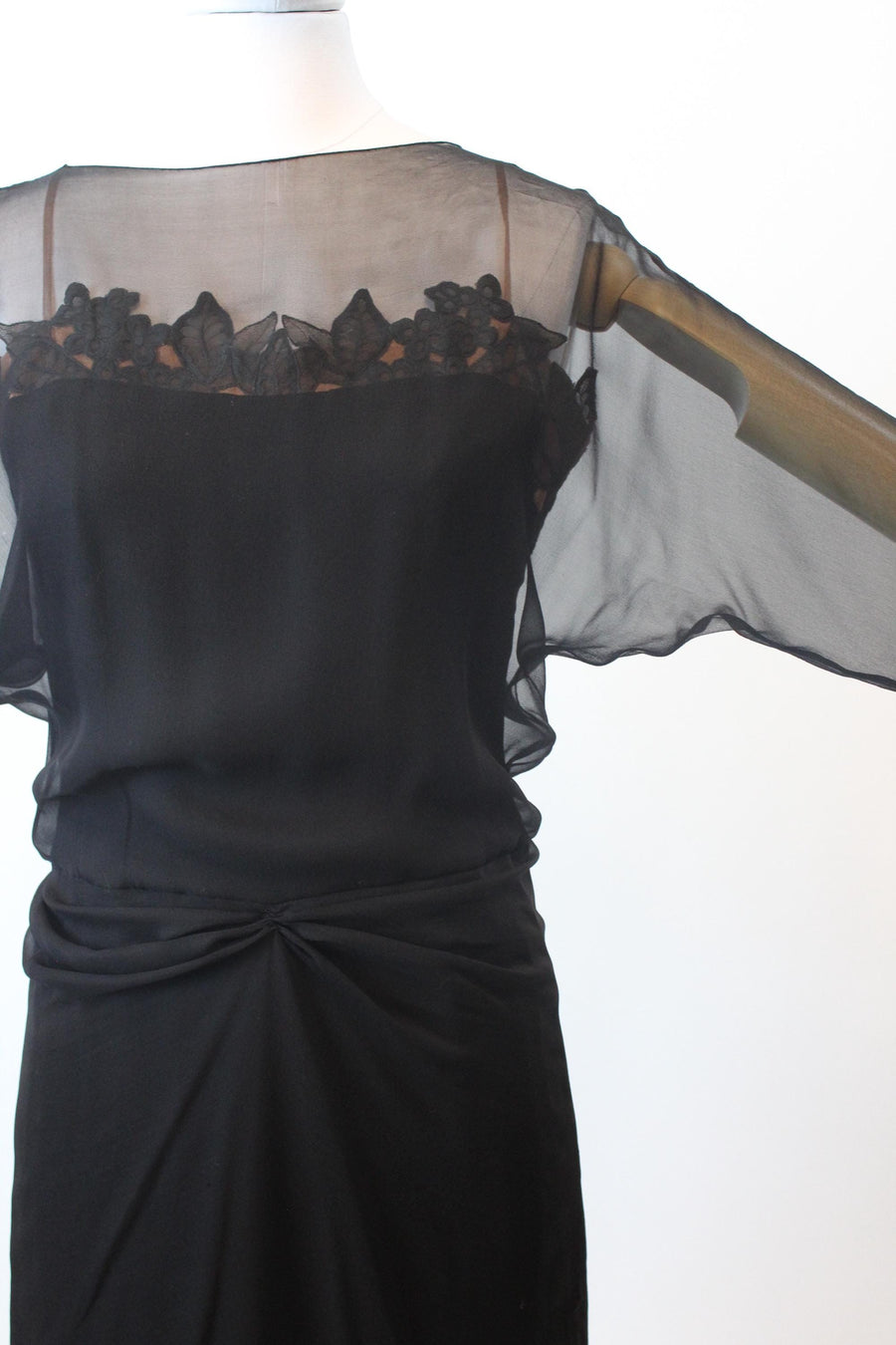 1940s Howard Greer Chiffon Dramatic Train Dress Small | New Fall 1940s Howard Greer Chiffon Dramatic Train Dress Small | New Fall