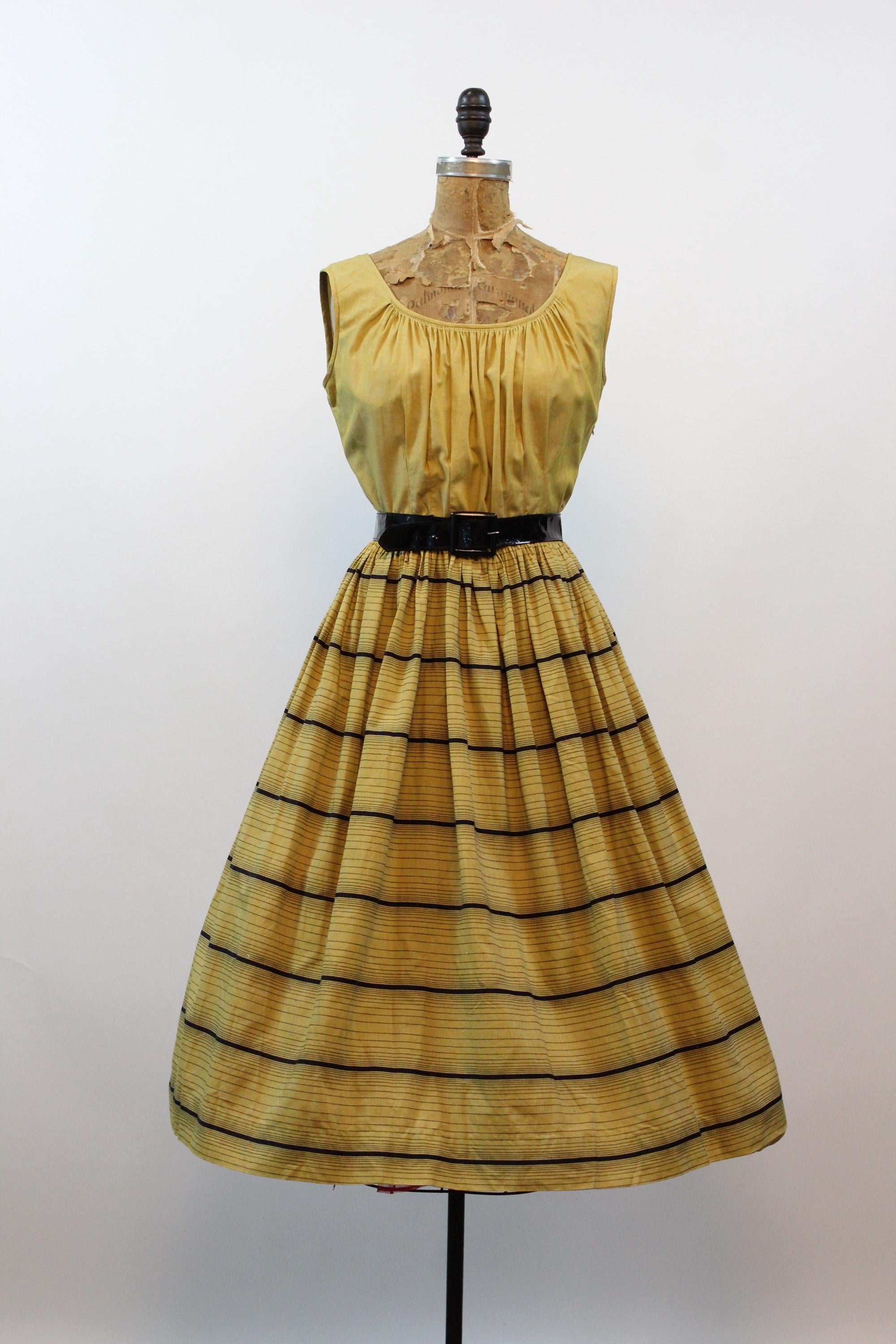 1950s STRIPES cotton peasant dress small medium