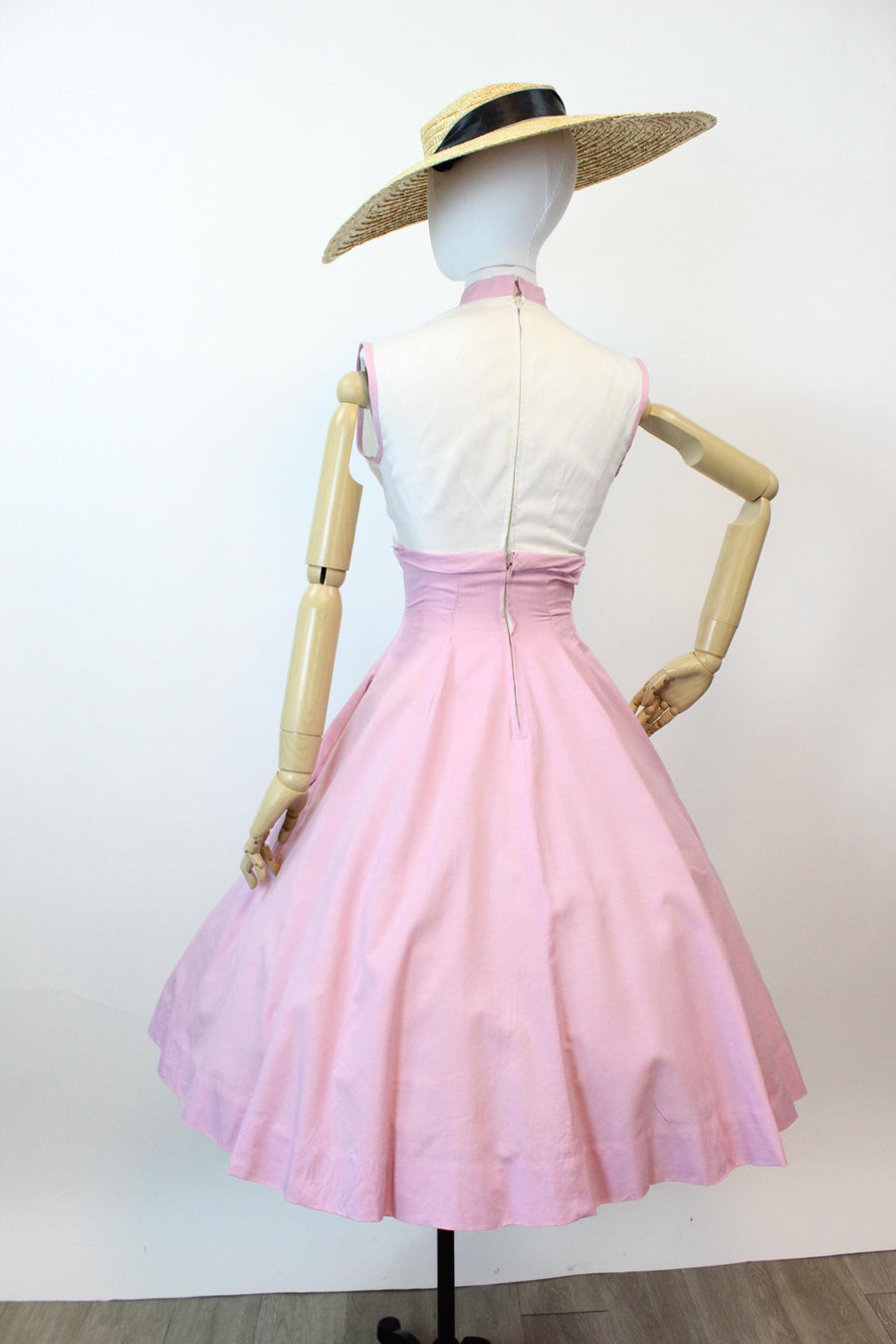 1950s princess dress Diufon Vintage Dress for Women Elegant 1950s Hanging Neck Sleeveless Floral Embroidery Mesh Princess Dresses, Women's, Size: Medium, Pink