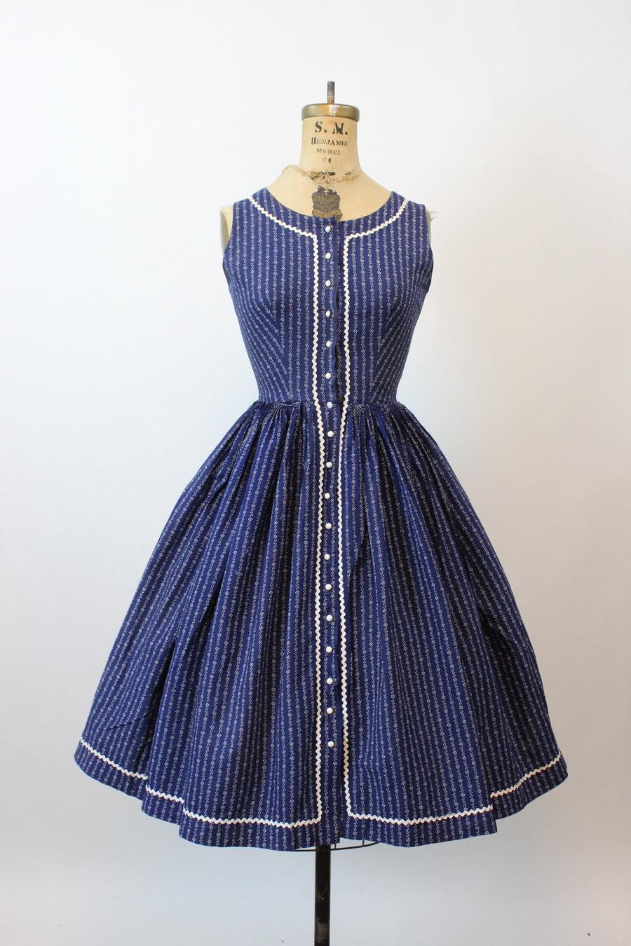lanz cotton dress Lanz of Salzburg Women's 100% Cotton Jersey 44 Sleeveless Sundress in Blue Skies/Berries | Size: Medium