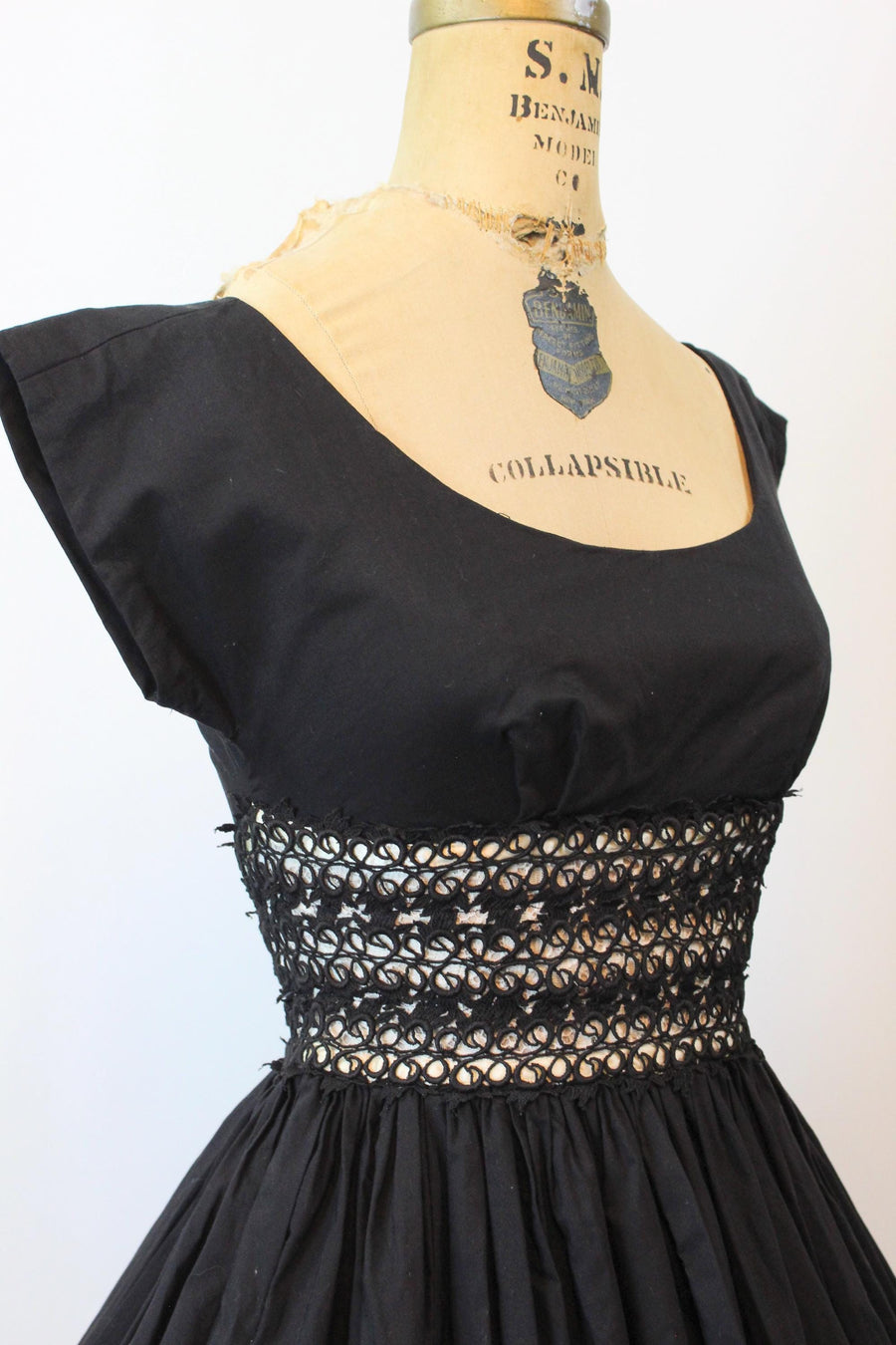 1950s BLACK lace cotton dress xs | new fall winter
