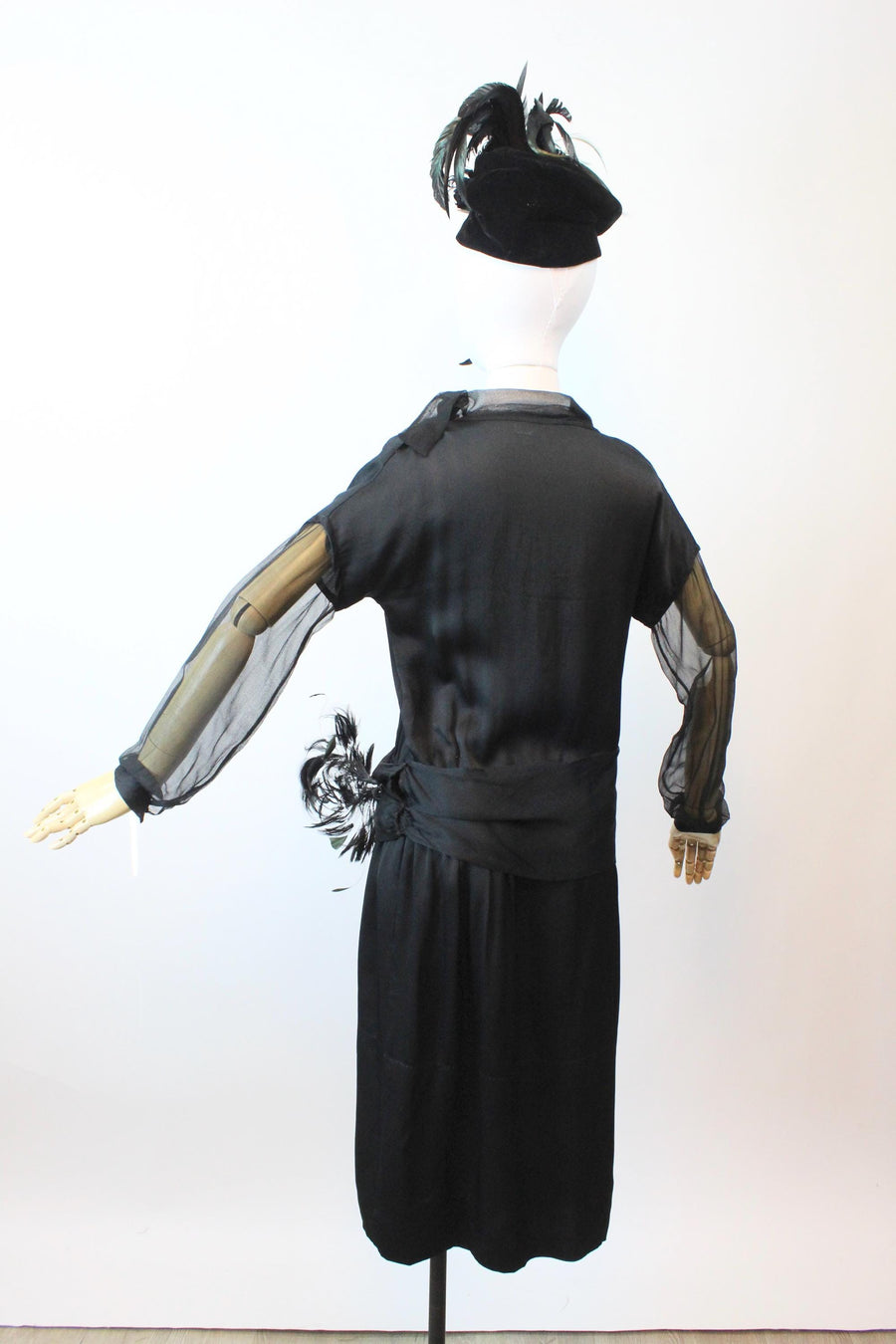 1920s FEATHER silk dress small medium | new fall winter
