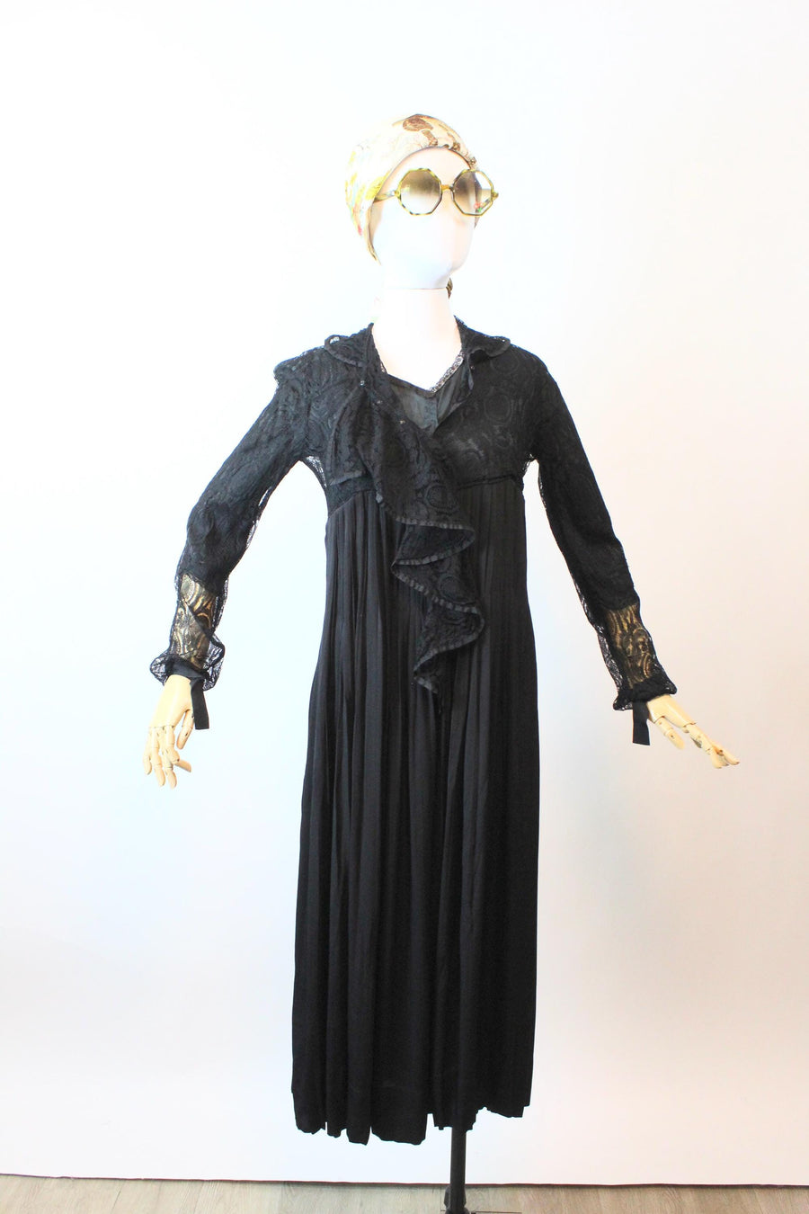 1920s SILK lace TRAPEZE dress small | new fall winter