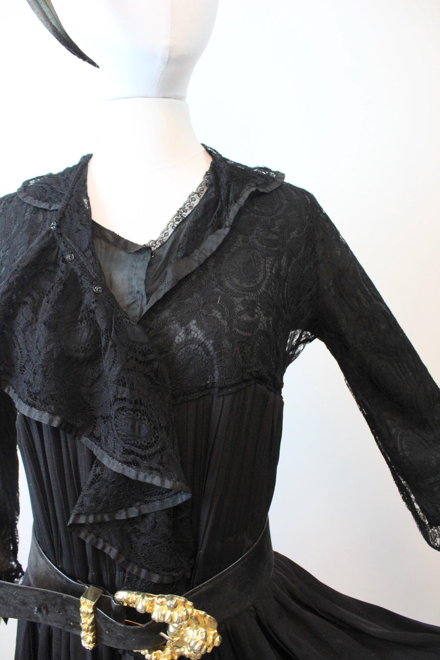 1920s SILK lace TRAPEZE dress small | new fall winter