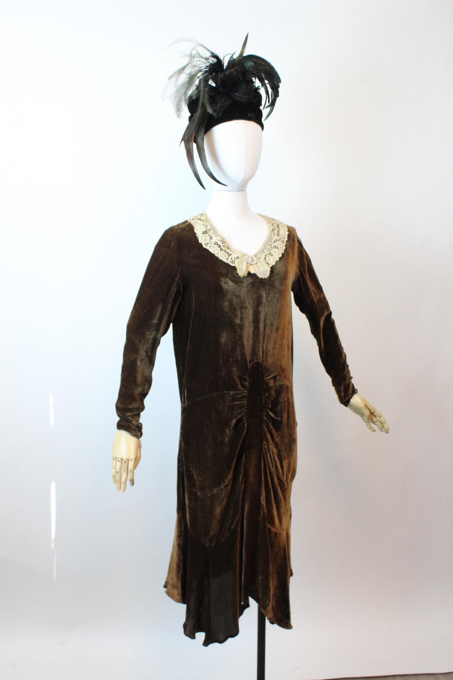 1920s CHOCOLATE silk velvet dress small | new winter