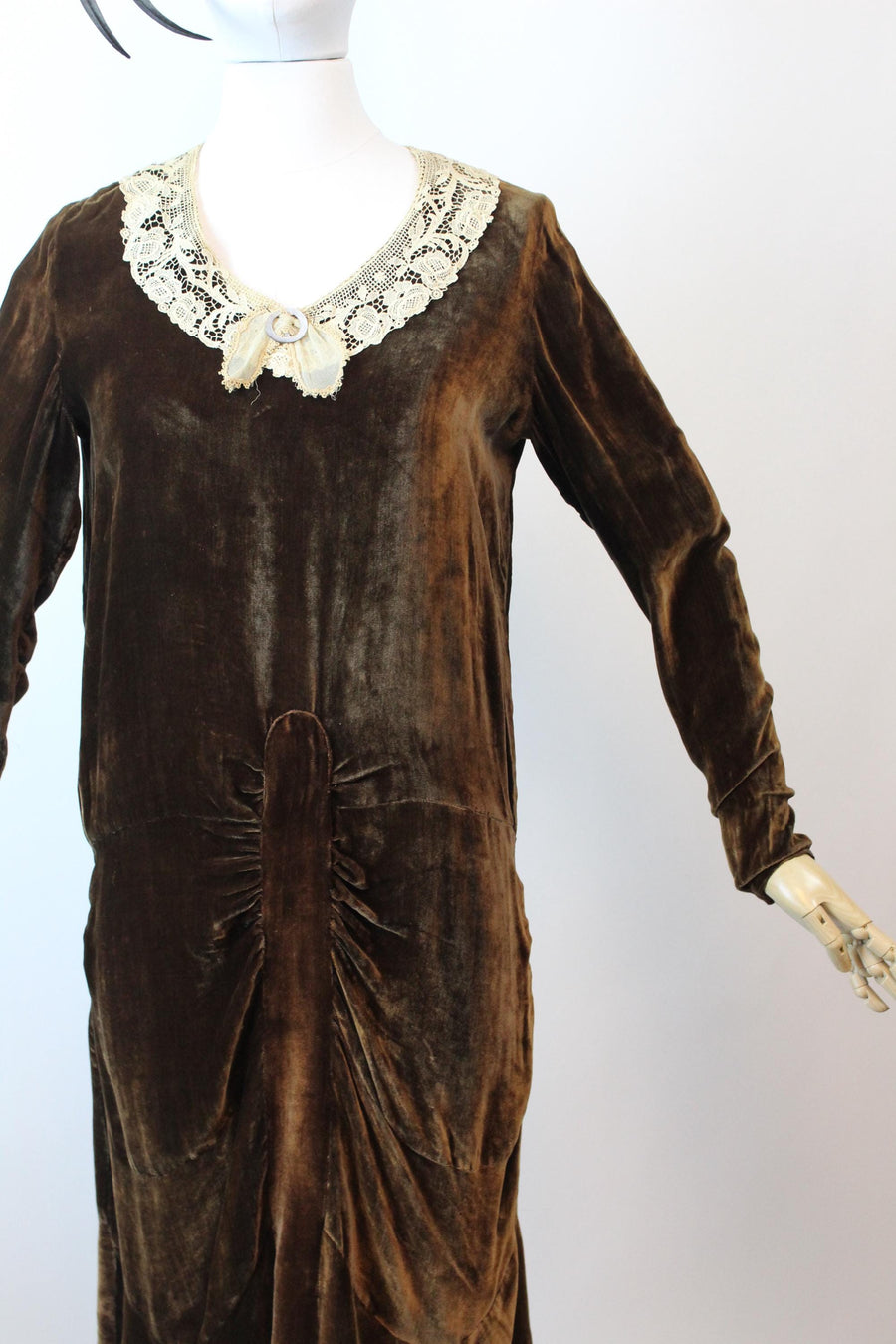 1920s CHOCOLATE silk velvet dress small | new winter