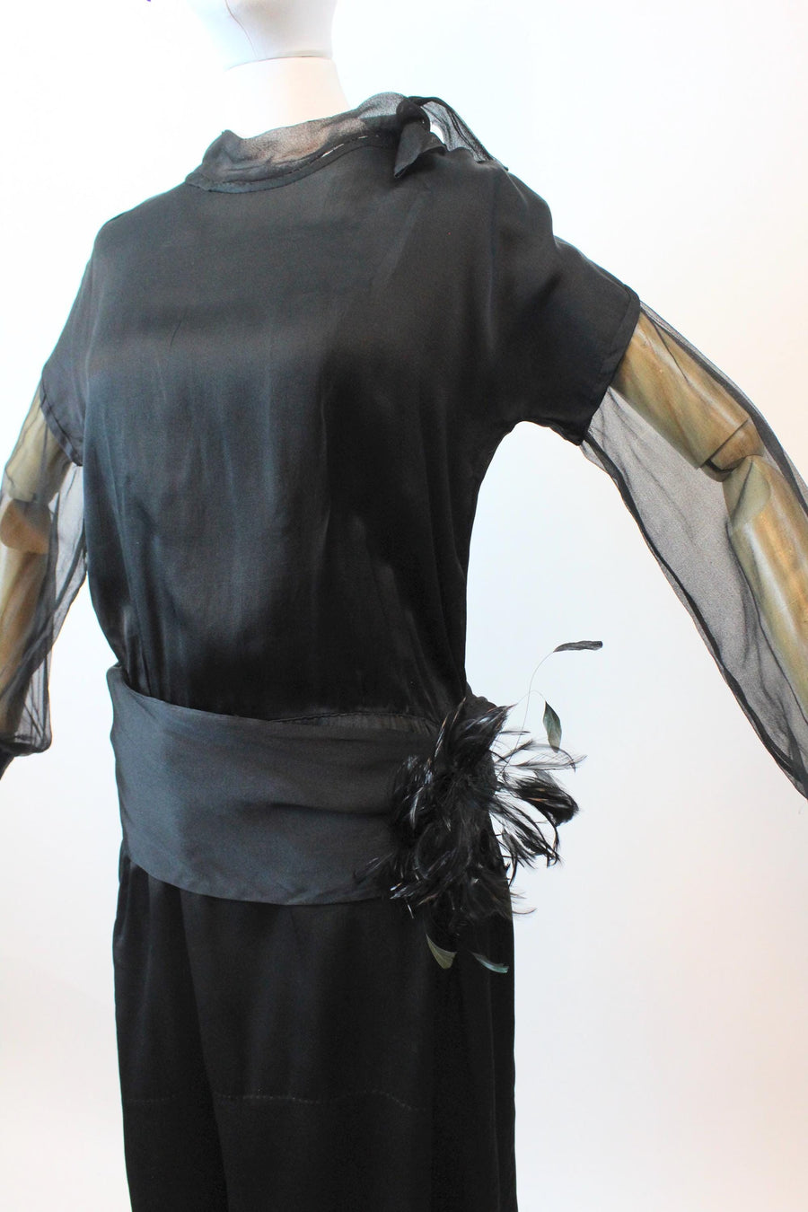 1920s FEATHER silk dress small medium | new fall winter