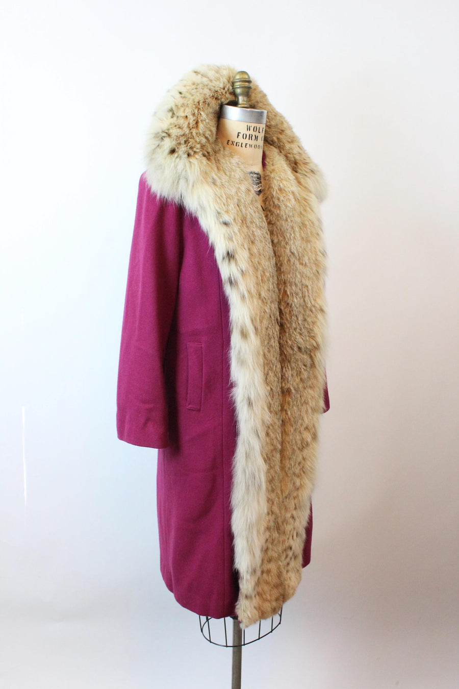 1940s magenta LYNX FUR coat medium | new fall winter