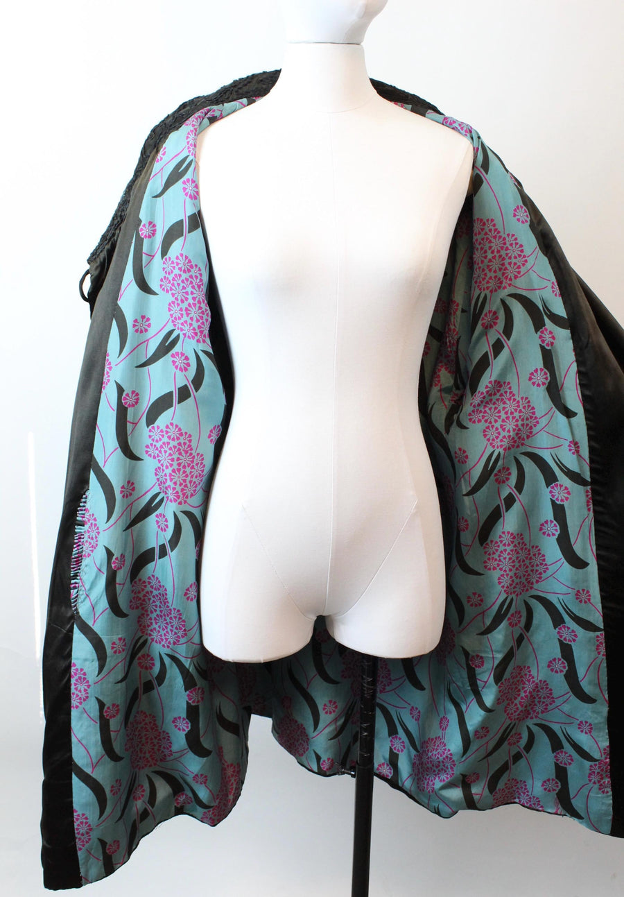 1920s RARE EMBROIDERED silk coat | new fall winter
