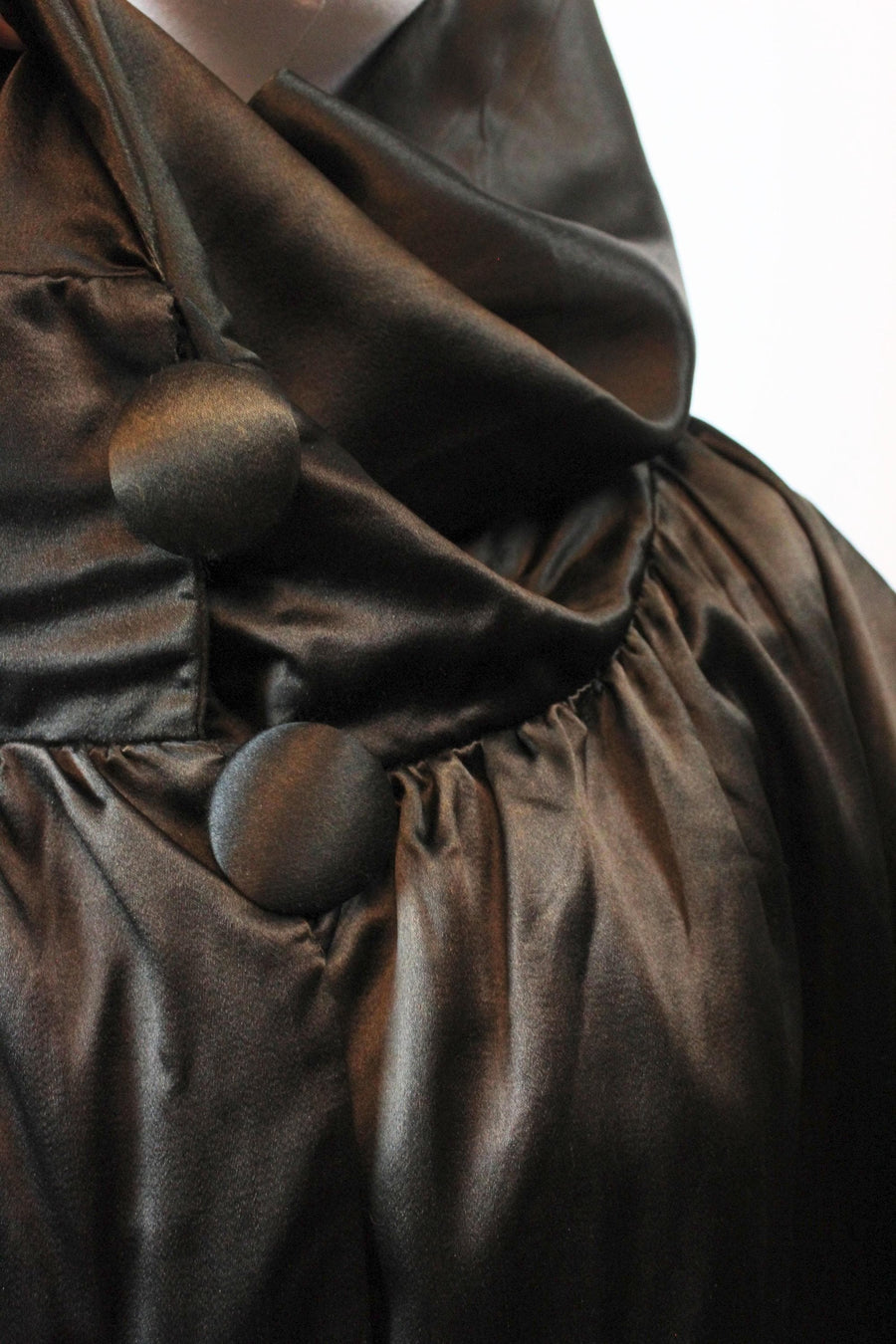 1920s RARE EMBROIDERED silk coat | new fall winter