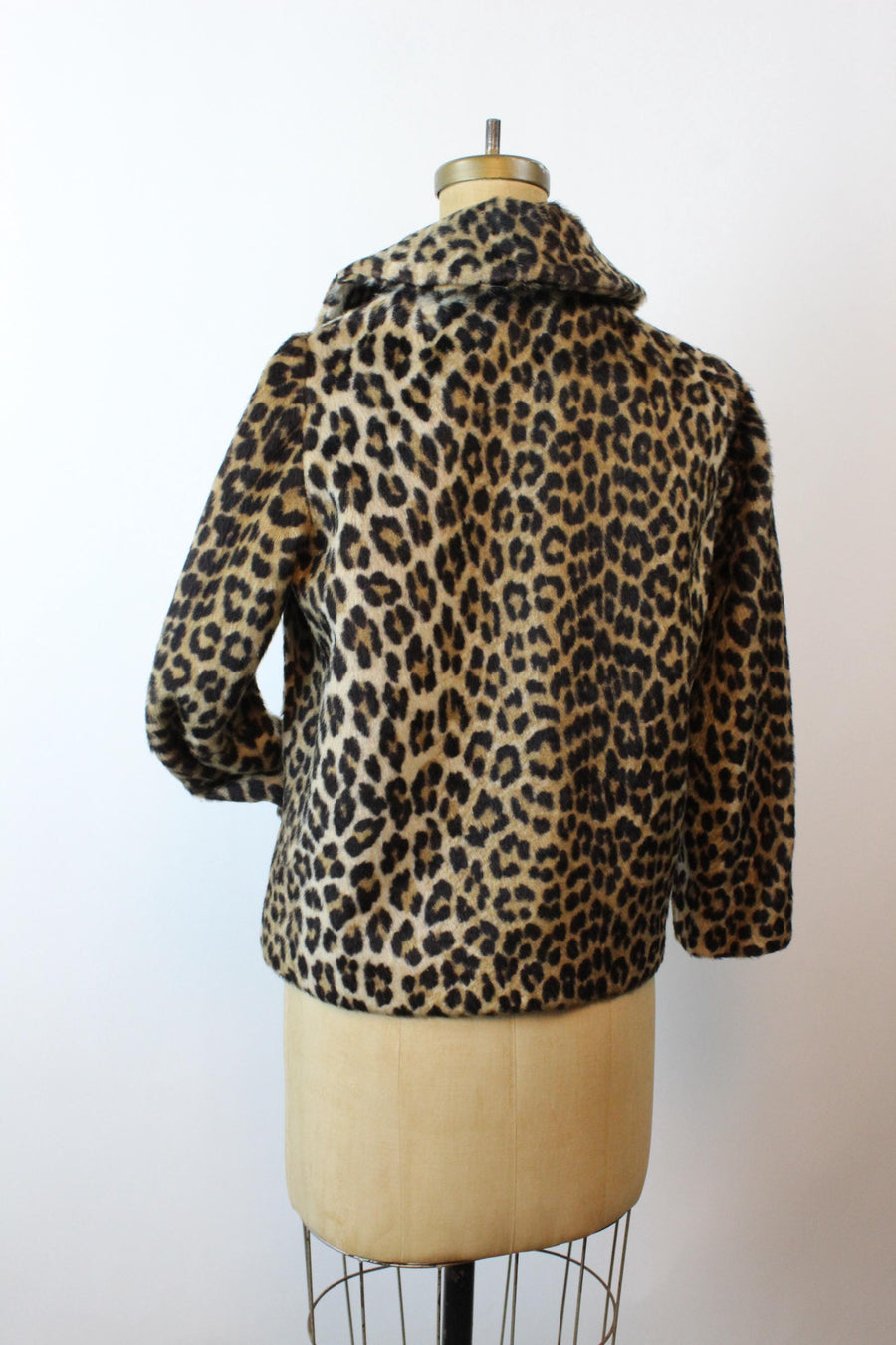 1960s LEOPARD faux fur coat xs small | new fall winter