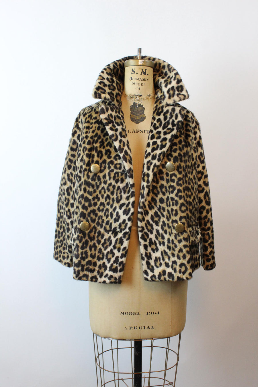 1960s LEOPARD faux fur coat xs small | new fall winter