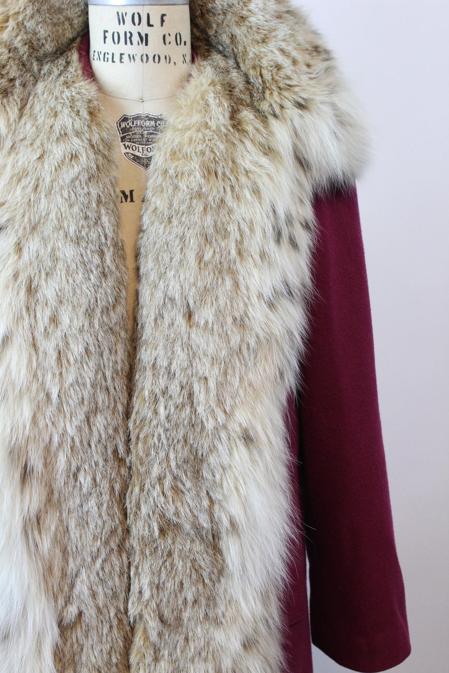 1940s magenta LYNX FUR coat medium | new fall winter