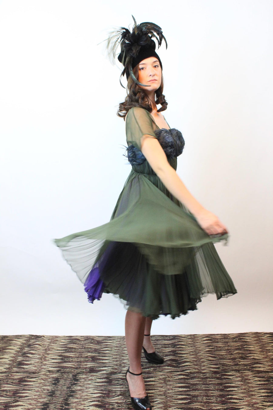 1950s GALANOS FEATHER and chiffon dress xxs | new fall winter