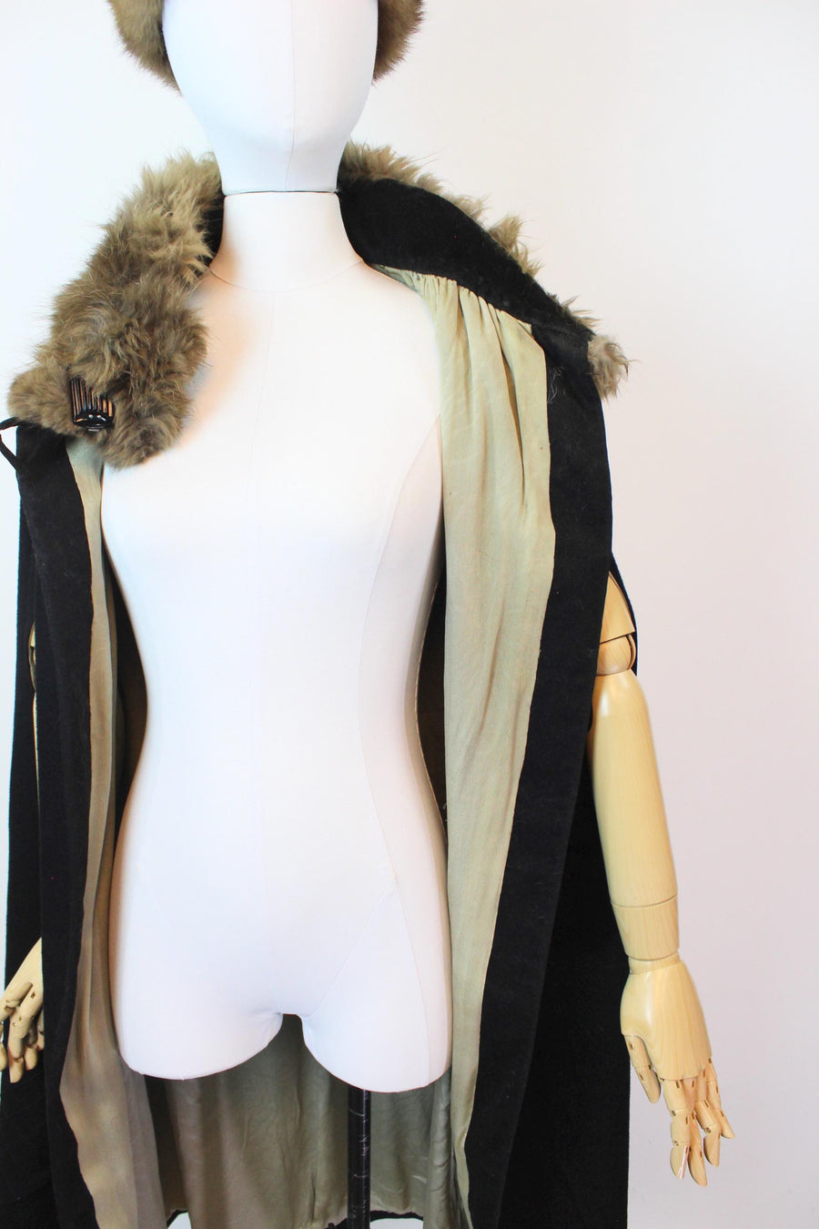 1920s antique FUR COLLAR CAPE coat all sizes | new fall winter