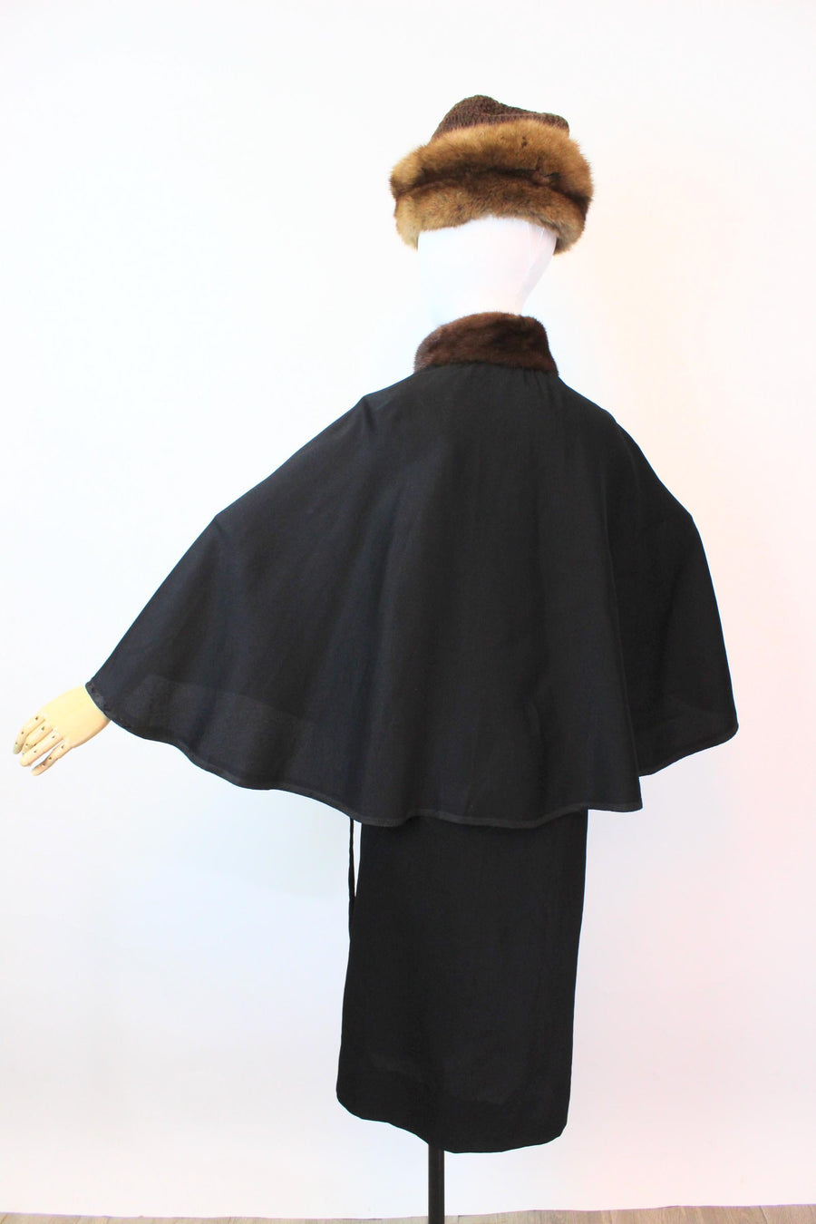 1920s CAPE fur coat small medium | new fall winter