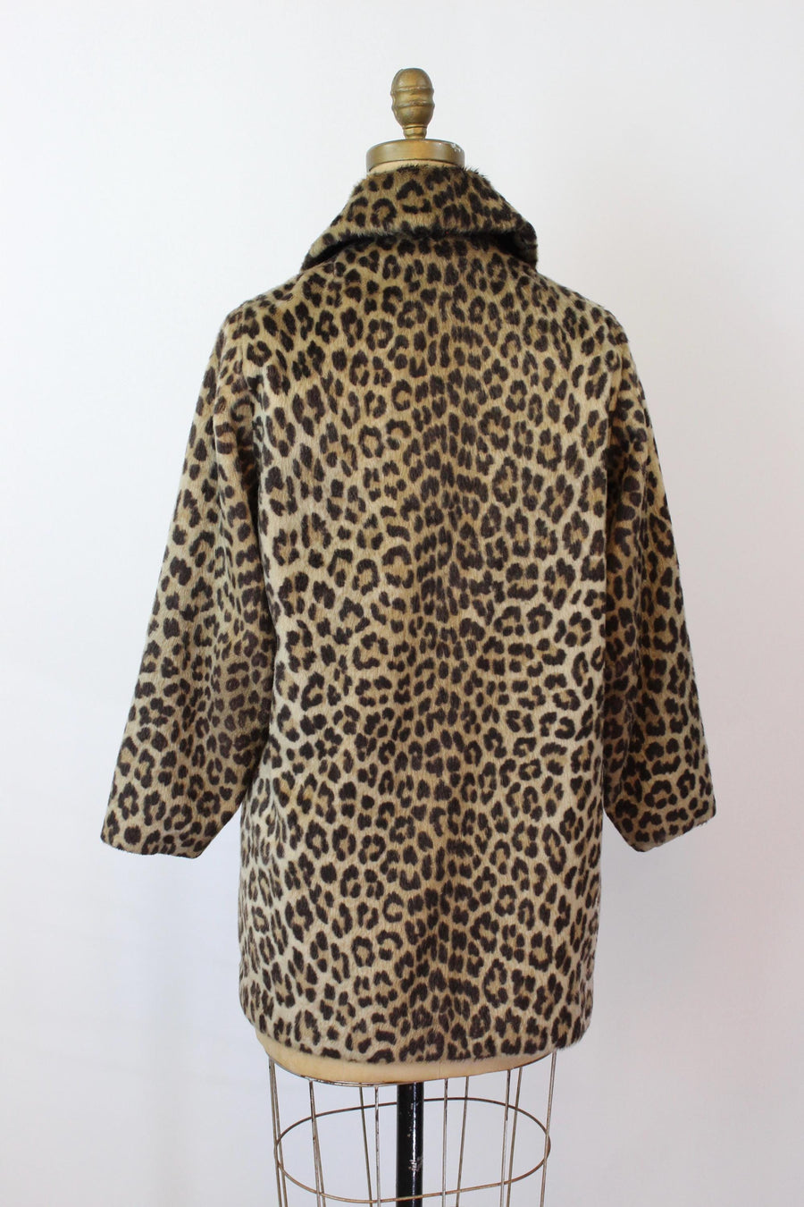 1960s LEOPARD faux fur coat xs small | new fall winter