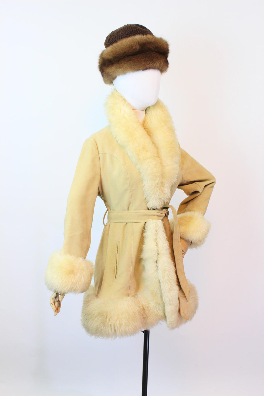 1970s COUNTRY PACER princess fur coat medium | new fall winter