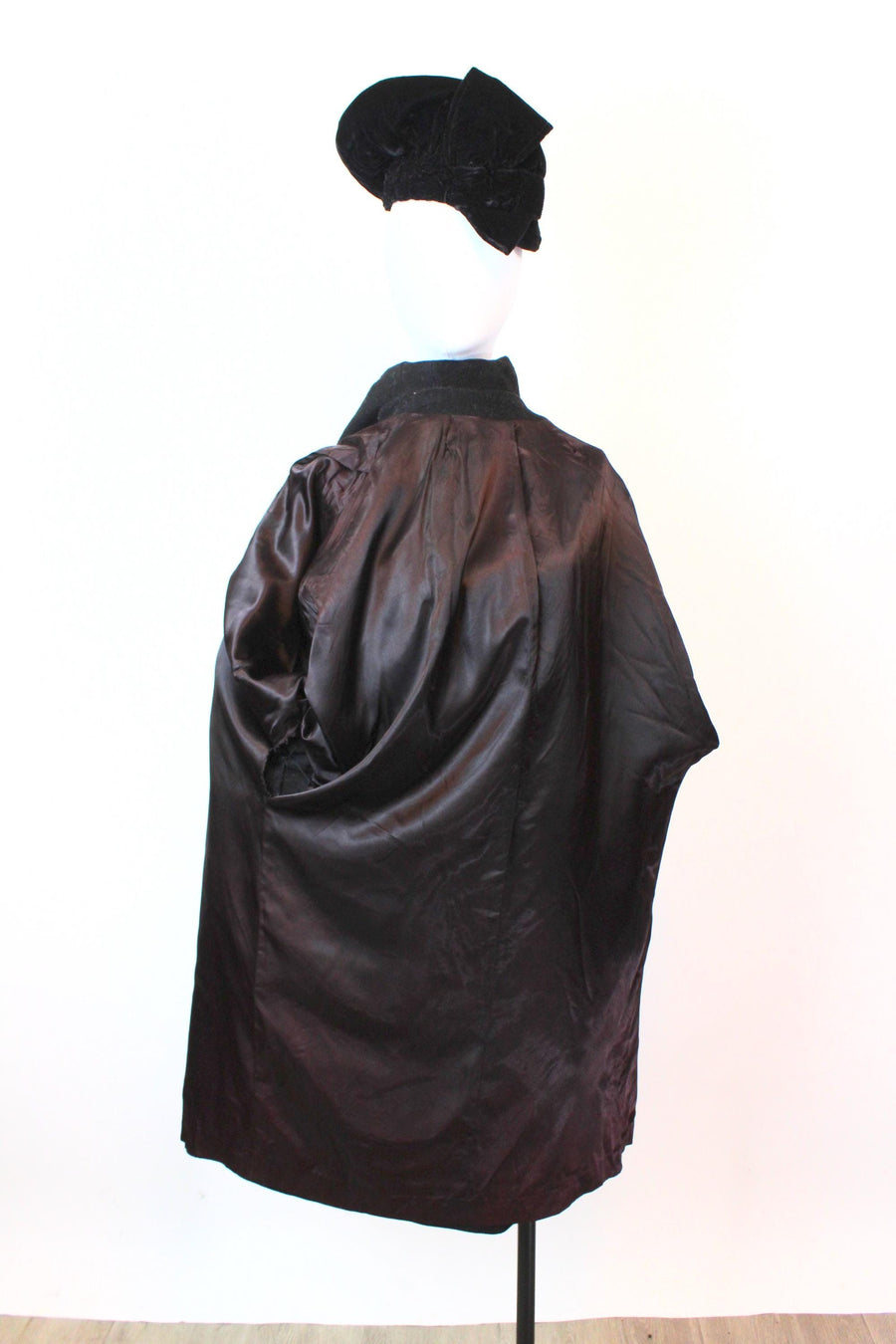 1950s 1957 documented LILLI ANN batwing coat all sizes | new fall winter