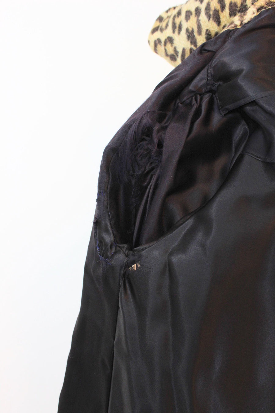 1960s LEOPARD faux fur coat xs small | new fall winter