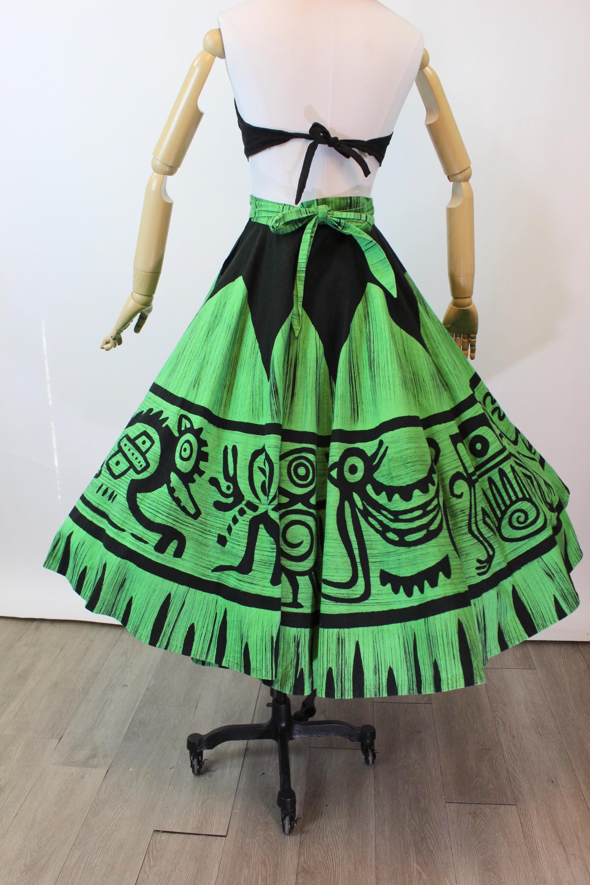 1950s mexican CIRCLE skirt small medium