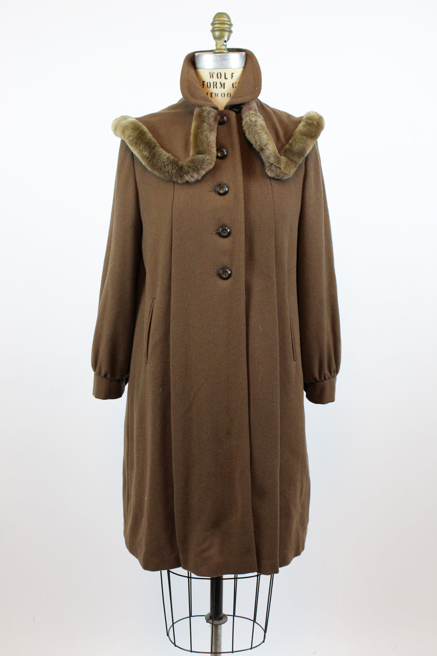 1940s cape collar coat small fur collar coat small | new fall
