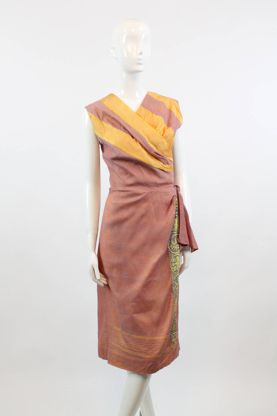 1950s  Indian sari silk dress xs | vintage sarong dress gold