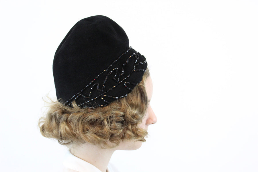 1950s turban | cloche hat | velour beaded