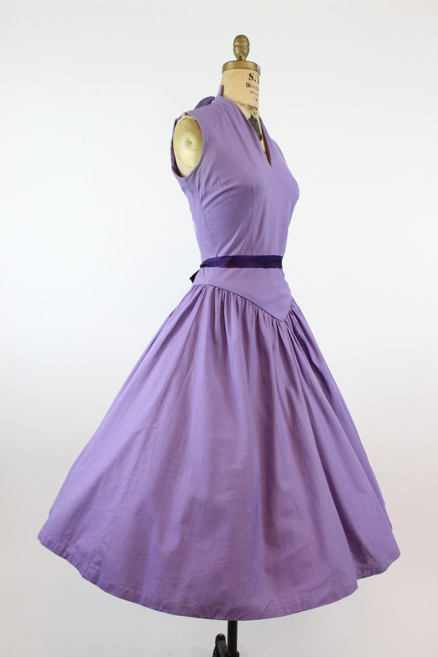 1950s lavender cotton dress small | vintage bow back dress