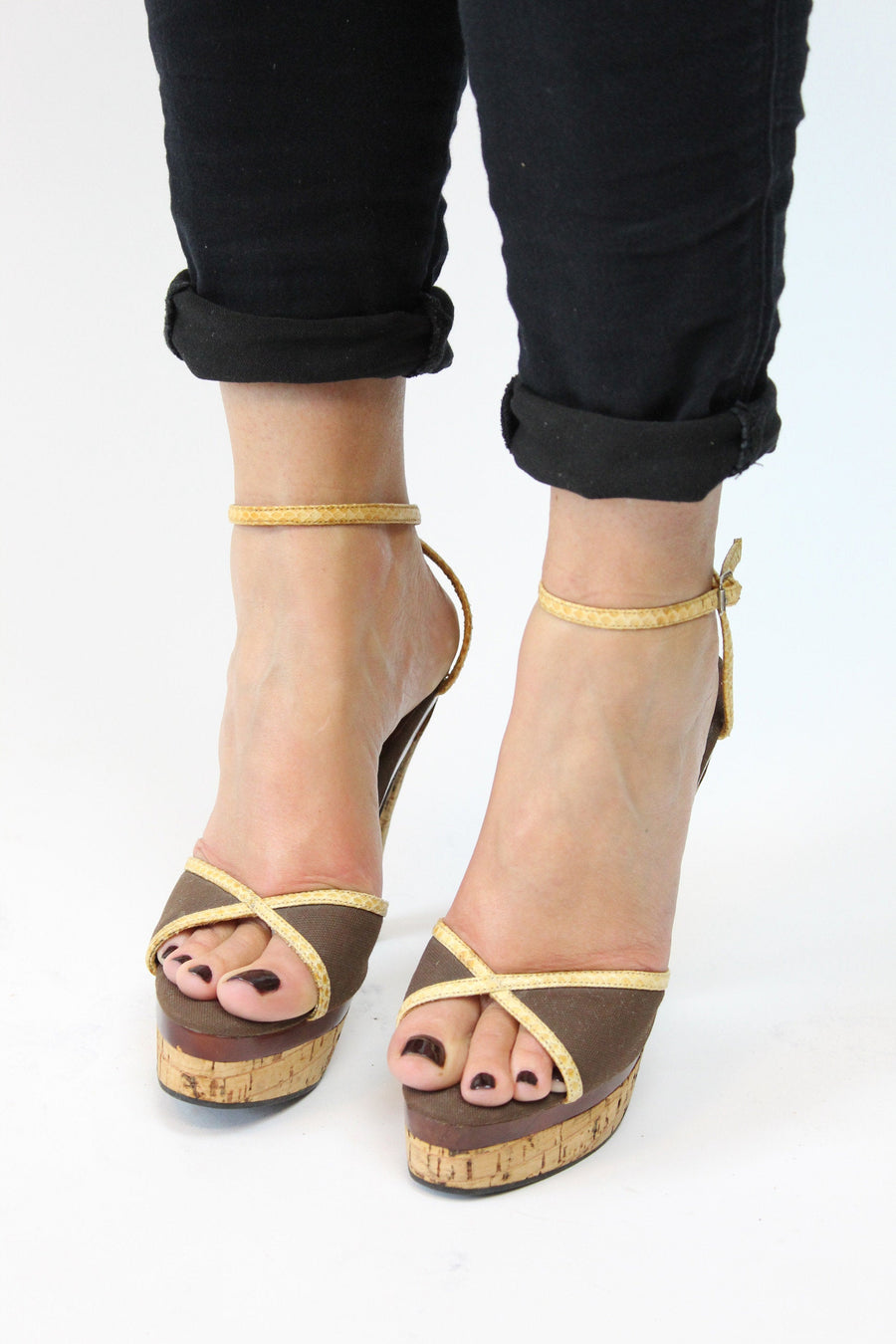 1970s platform shoes | cork heels ankle strap | size 5