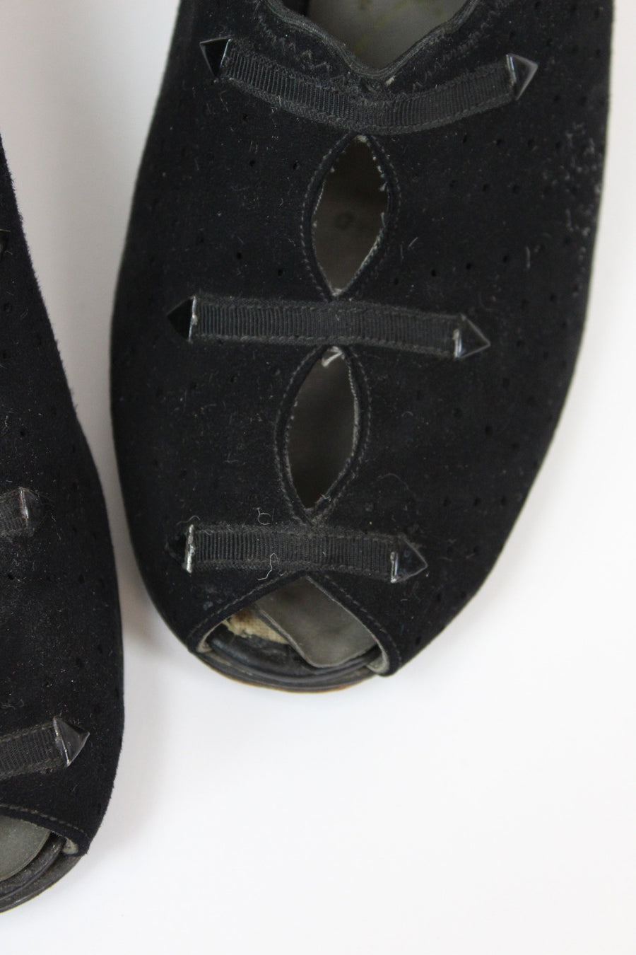 1930s Enna Jettick suede shoes | peeptoe arrow pumps | size 5.5 6 us