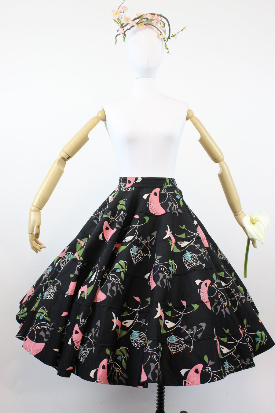 1950s novelty print skirt | atomic full circle | xs - small