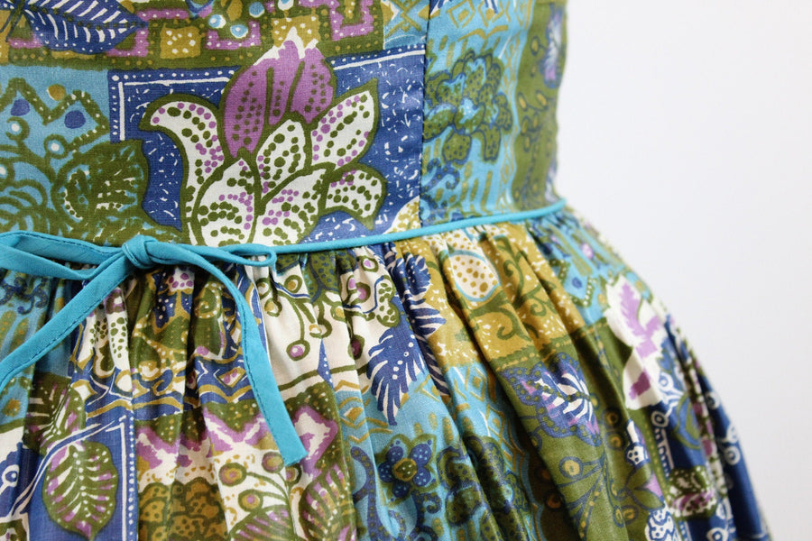 1950s deadstock BATIK cotton dress medium | new spring