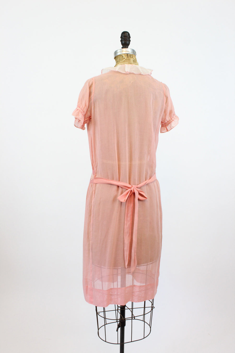 1920s drop waist day dress Gorgeous 1920s Drop Waist Dress