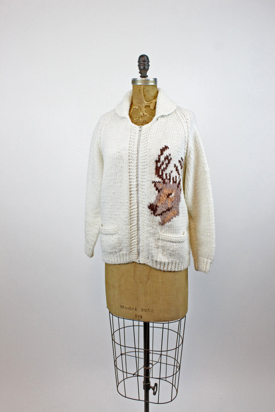 1960s Cowichan KNIT DEER cardigan sweater small medium | new knitwear