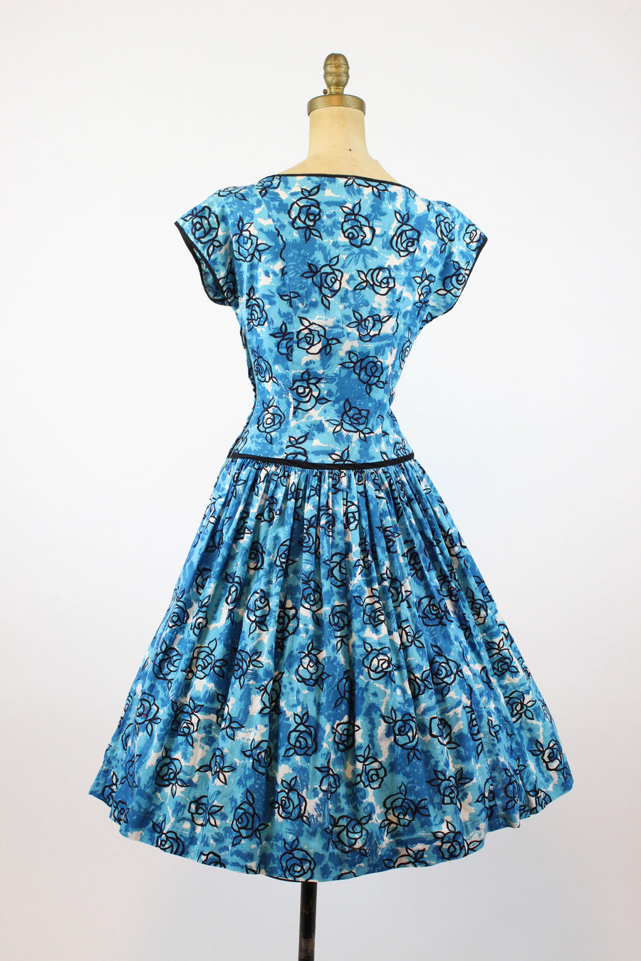 1950s Jean Leslie rose print dress small | new spring