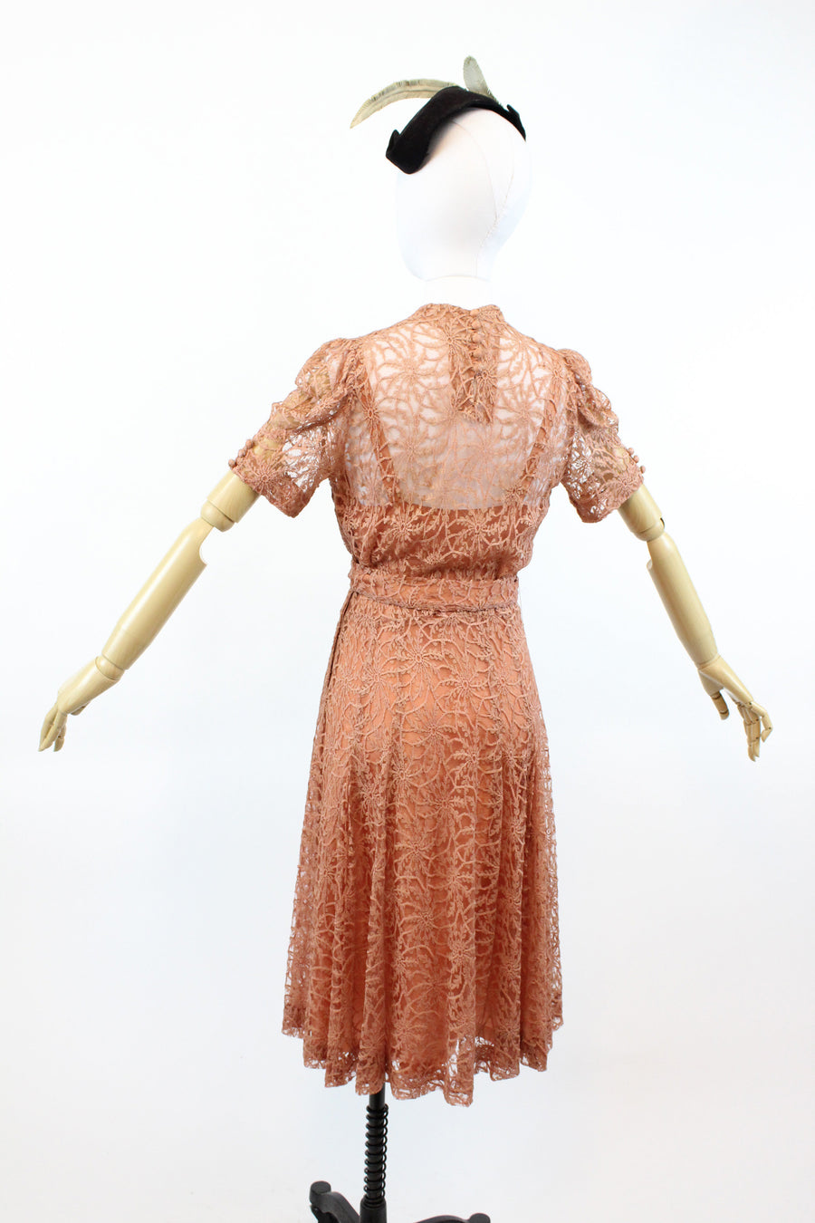 1940s ROSE LACE puff sleeves dress small medium | new spring