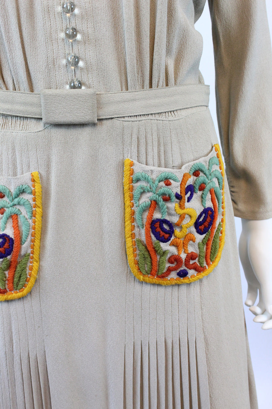 1930s 1940s FOGA embroidered POCKETS rayon dress medium  | new winter