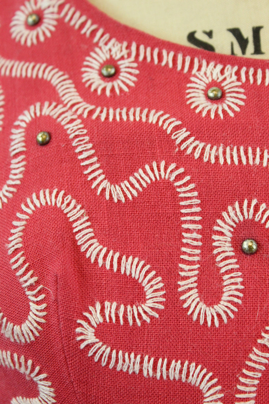 LINEN coral BRASS STUD embroidered dress small | new spring