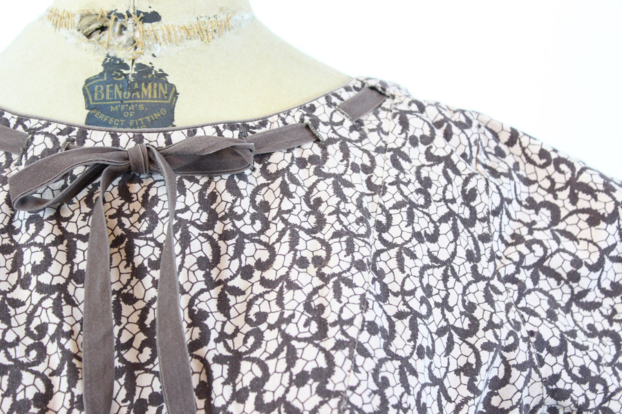 1950s CAROLE KING cotton TROMP l'oiel  print dress small | new spring