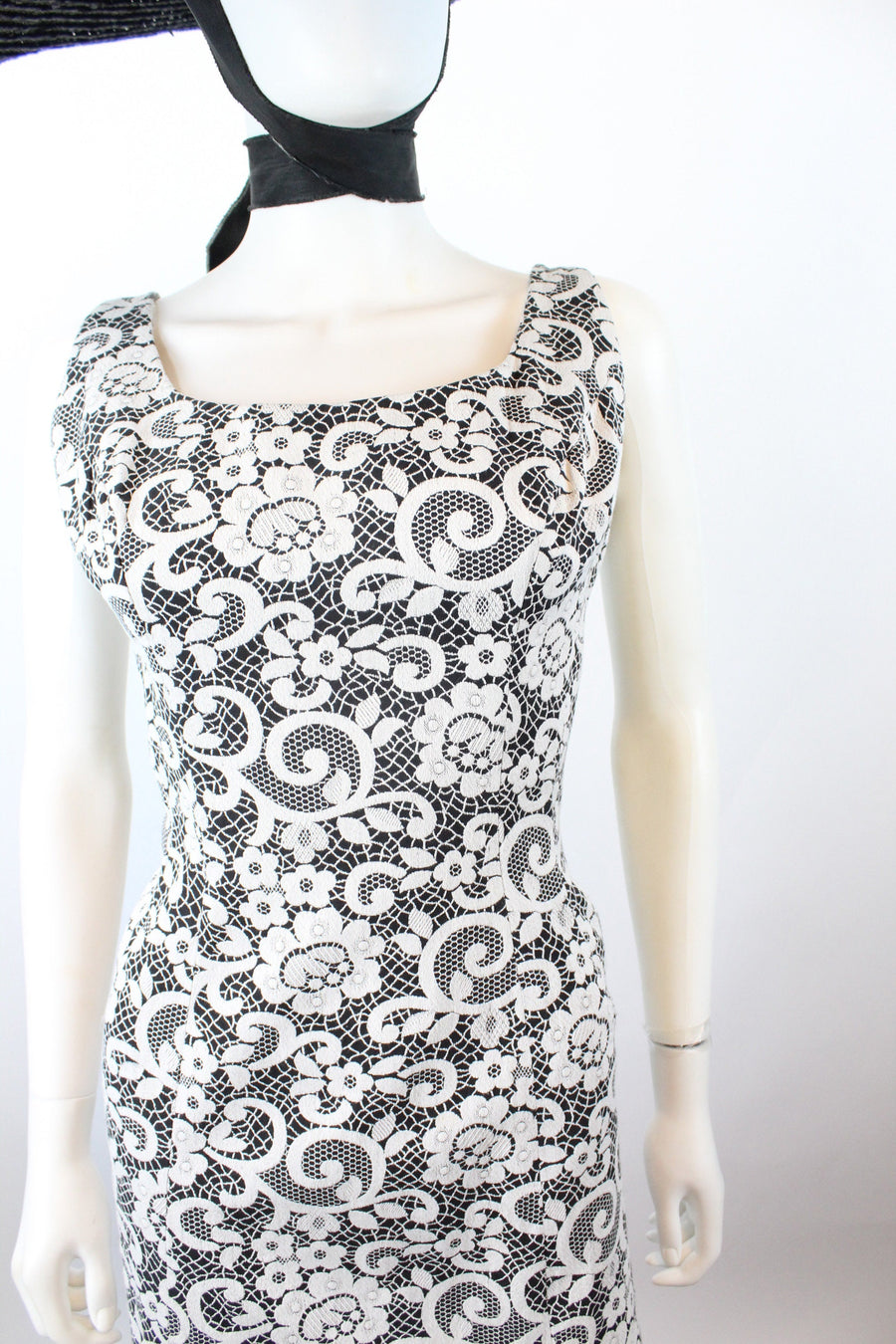 1960s SAKS FIFTH AVENUE mermaid lace gown dress medium | new summer